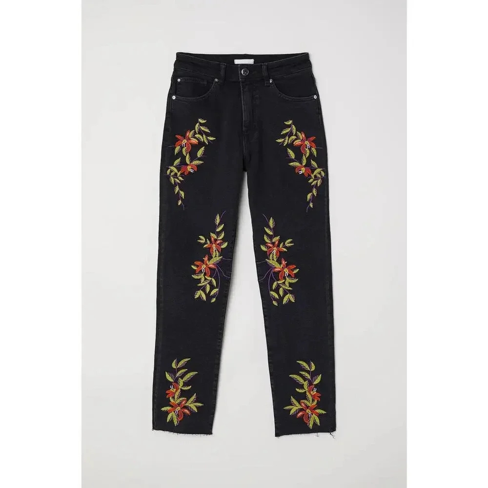 H & M Distressed Hem Black Embroidered Denim Jean Size 6